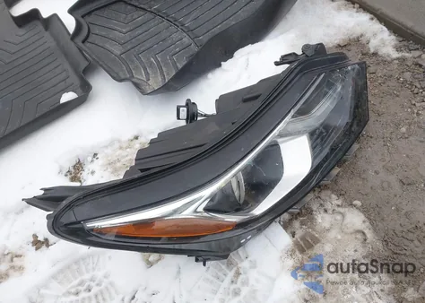 2019 Chevrolet Equinox Ls from USA, damaged, VIN 3GNAXSEV3KS677014